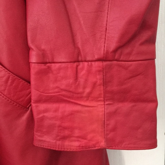 FINAL MARKDOWN Ladies avanti red leather swing coat medium - Picture 7 of 11